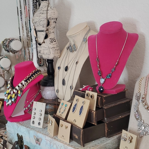 Everything must go! - Picture 1 of 1